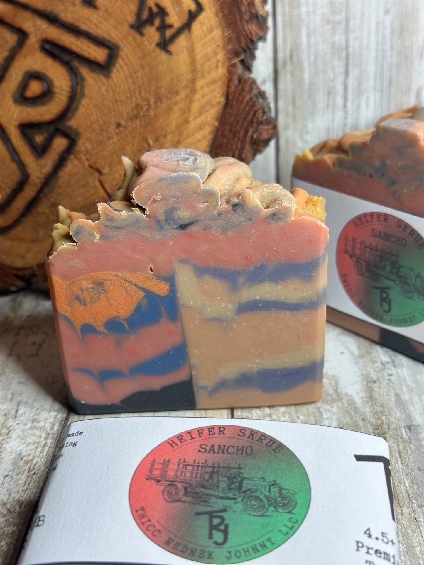 Heifer Skrub Sanch0 Mega Beef Tallow Soap Bar (Bourbon, Leather Sweet Tobacco, Campfire, Cedar, Amber)